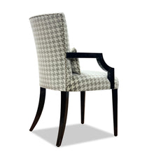 Load image into Gallery viewer, Standerwick Dining Chair
