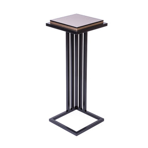 Trio Pedestal Table